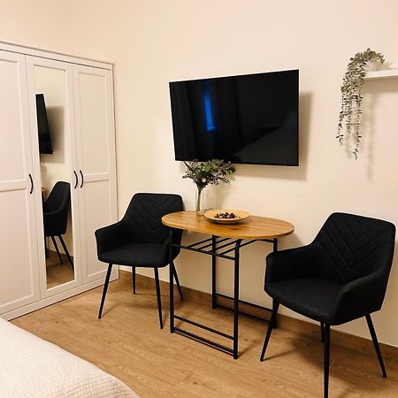 Pop Luxury Apartments Белград Екстериор снимка